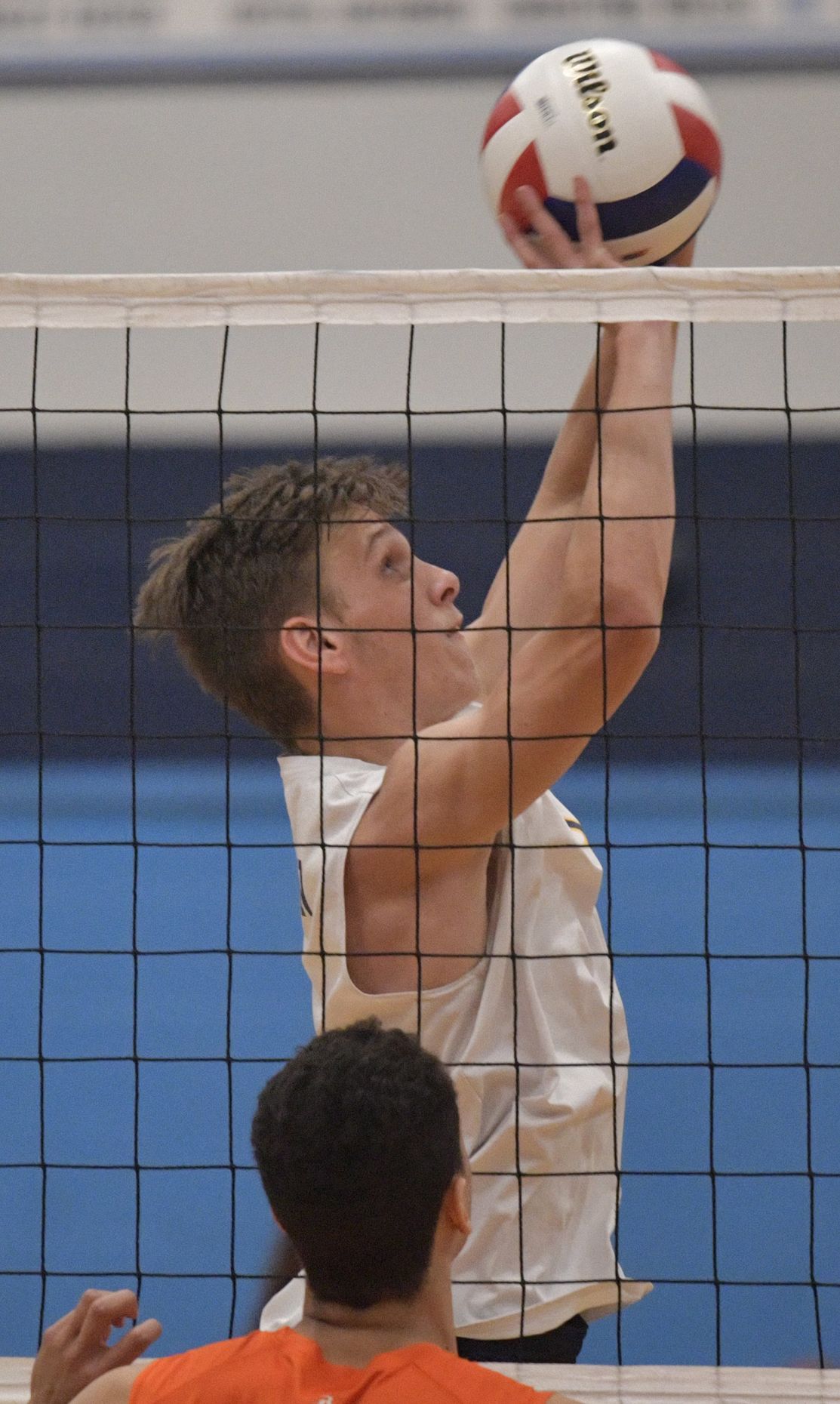 Minooka defeats O'Fallon in 4A boys volleyball sectional final